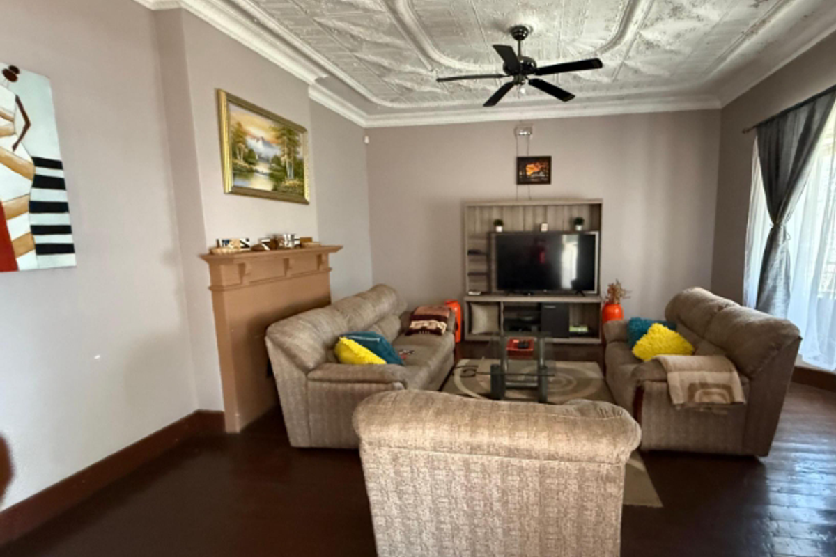 Extra Income - Photo 3