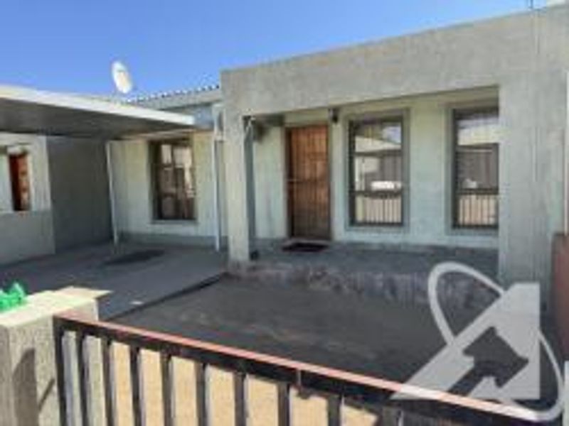 Two Bedroom Townhouse For Sale In Okahandja - Photo 3