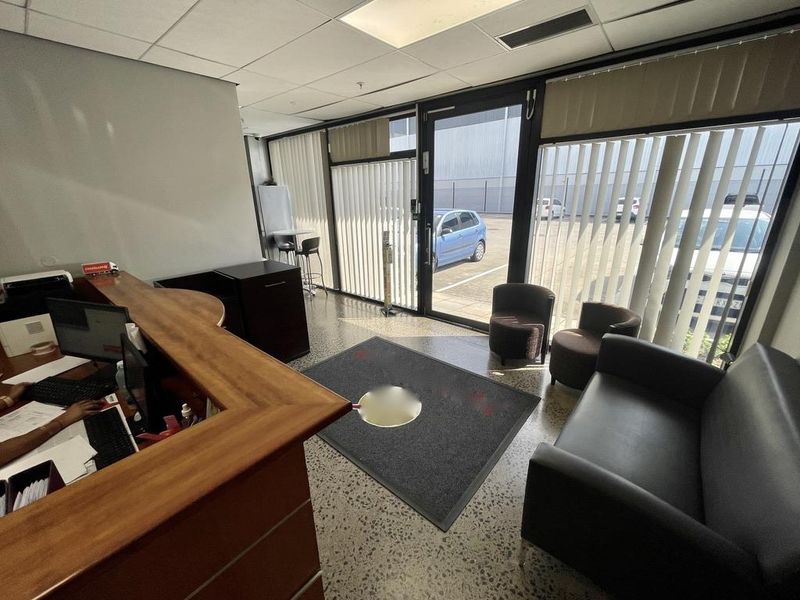 Hendra - High-Capacity Storage & Distribution Facility | Prime Cornubia - Photo 3