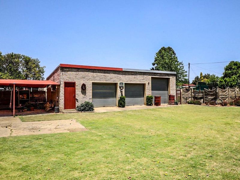 Charming and Versatile 3-Bedroom Home in Villiers - Photo 6