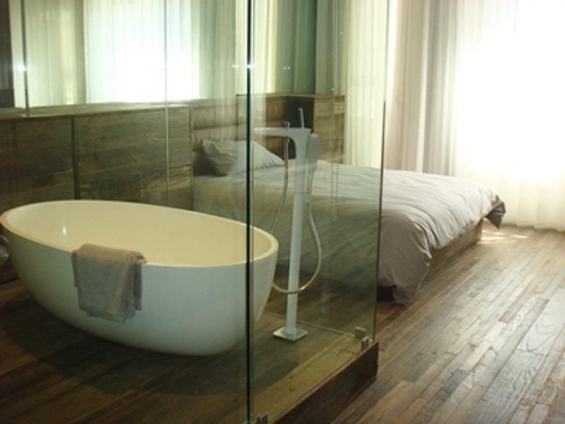 2 Bedroom Fully Furnished Apartment for Rent in Melrose Arch - Photo 10