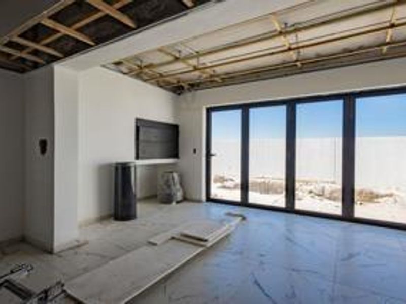 Exquisite Modern Family Residence with Iconic Table Mountain Views - Photo 4