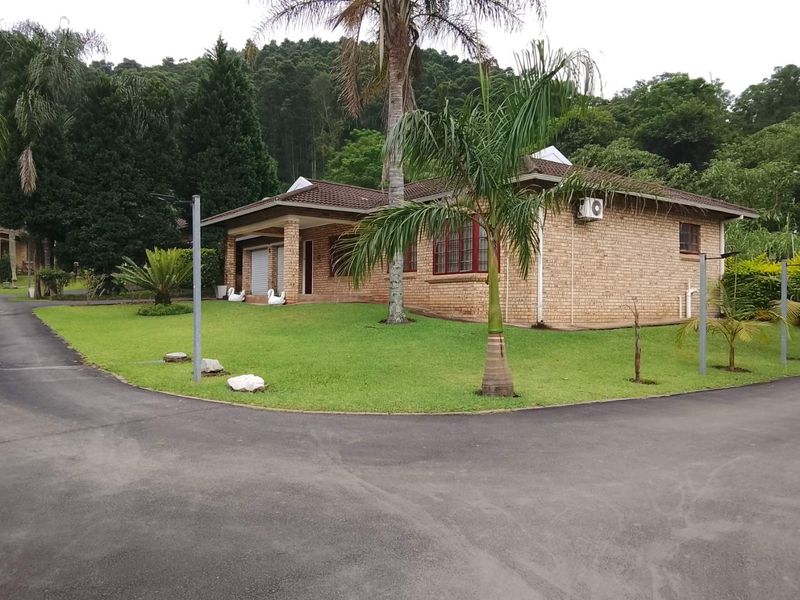 🏡 MODERN 3-BEDROOM TOWNHOUSE FOR SALE | CHASE VALLEY - Photo 4