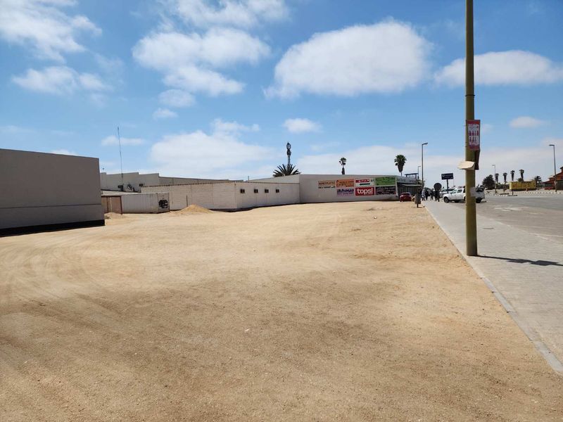 Rare oppertunity comes up in Henties Bay. - Photo 2