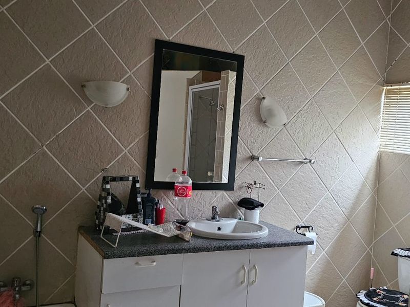 Stunning house for sale in Brits - Photo 8