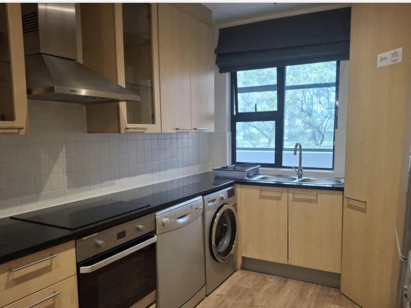 A BEAUTIFULLY FURNISHED TWO BEDROOM APARTMENT - Photo 6