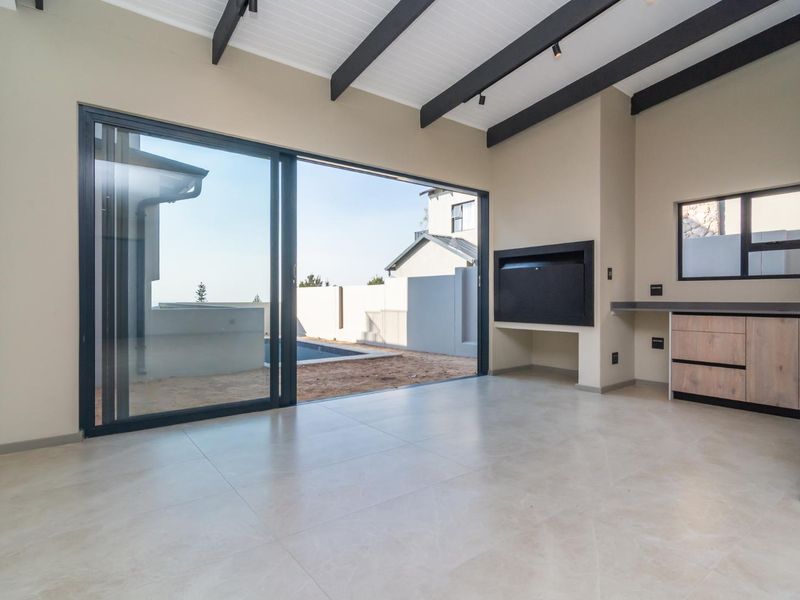 Beautiful family home waiting for you - Photo 5