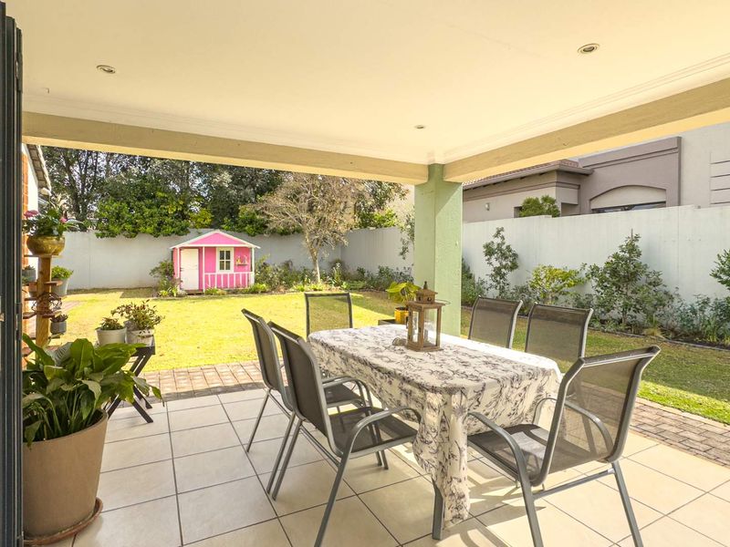 Exclusive Mandate - Single level charm in Midstream Hill - Photo 8