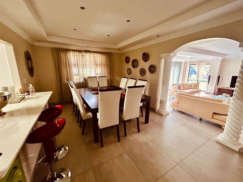 Beautiful up-market small holding for sale in Vryheid - Photo 4