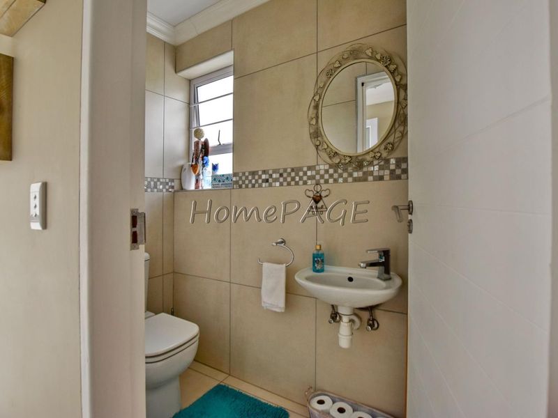 Dunes (Kramersdorf), Swakopmund:  Beautiful, Upmarket, Modern Home is for Sale - Photo 6