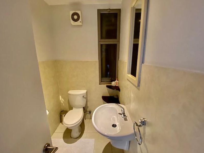 Luxury Fully Furnished 2bed Penthouse Apartment Morningside– FOR SALE - Photo 8