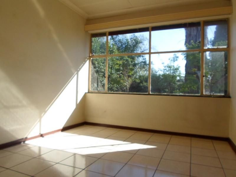 1.5 BEDROOM FLAT TO RENT IN GEZINA - Photo 7