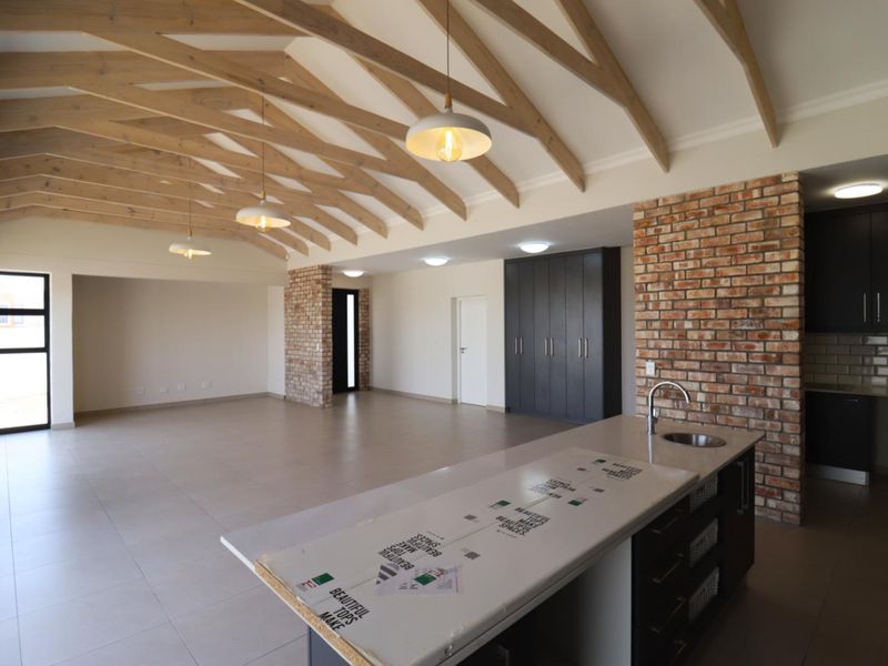 Newly Built 3-Bedroom 3 Bathroom House for Sale in Swakopmund Namibia - Photo 7