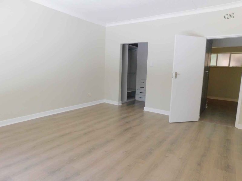 2-Bedroom Duplex Townhouse in Sandton - Photo 7