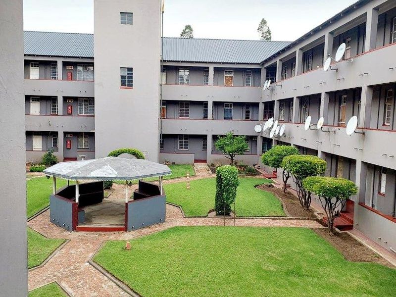 Welcome to your new  2-bedroom apartment - Photo 9