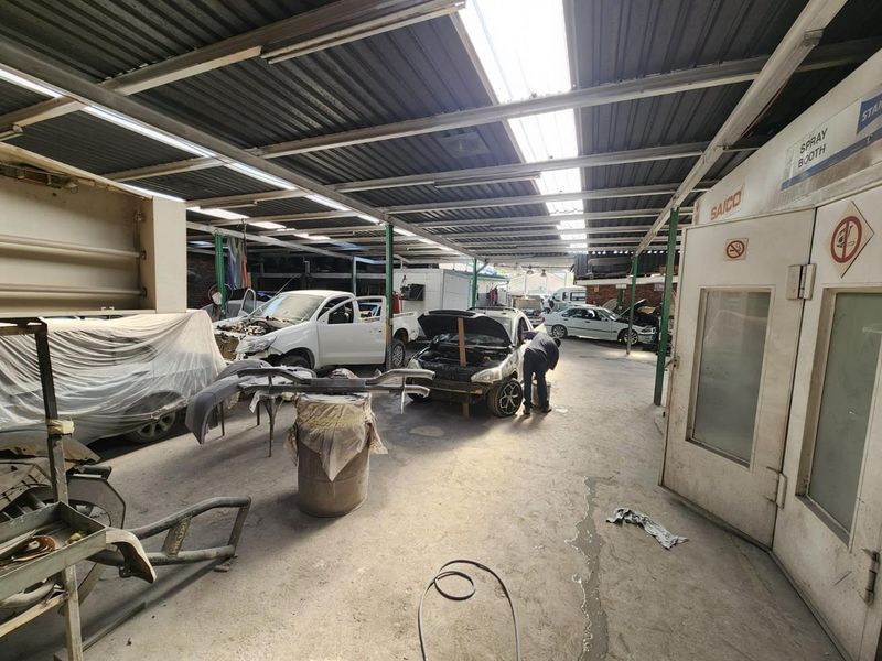 Workshop and Panel beating Business Property for Sale All Inclusive - Photo 9