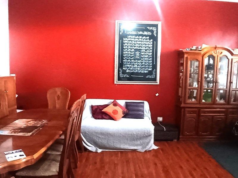Zeekoevlei is calling, Large Family home with endless possibilities - Photo 5