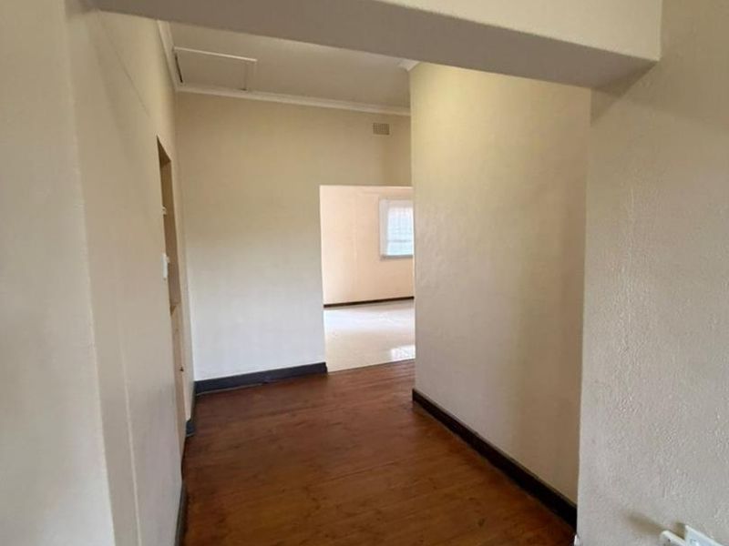 Office Space To Let - Photo 8