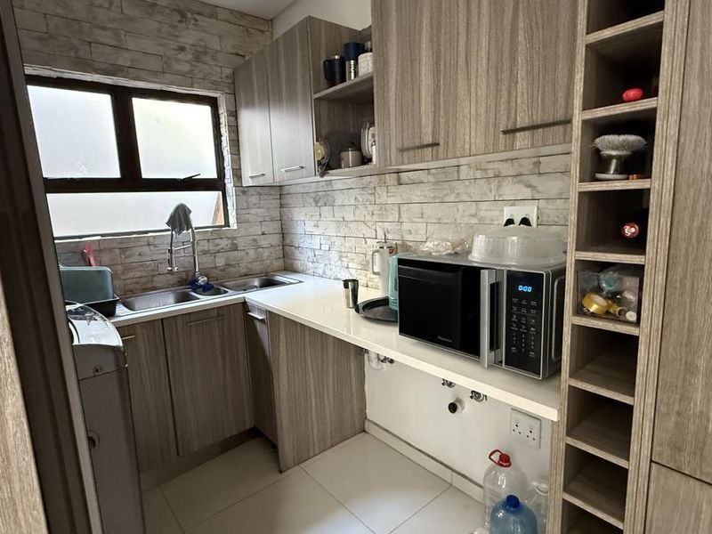 4-Bedroom House [ Elisenheim] - For SALE! - Photo 3