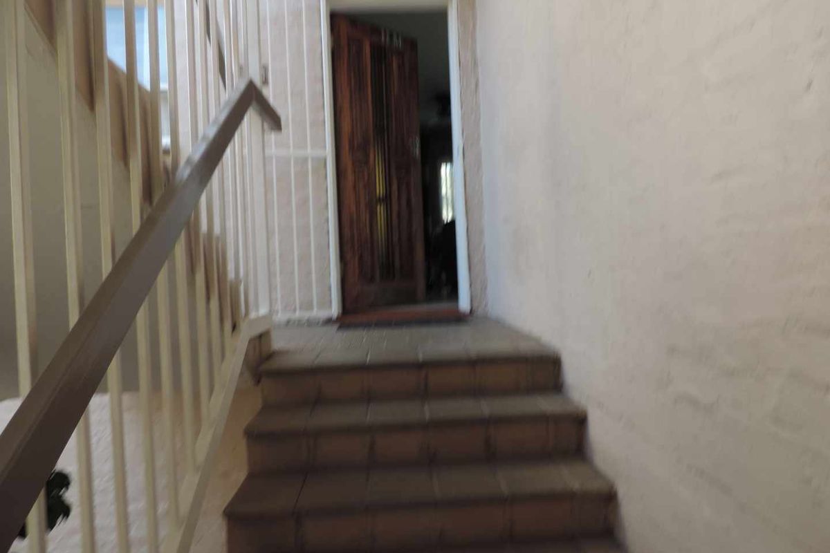 Magnificent 2 bedroomed townhouse in Southcrest - Photo 2
