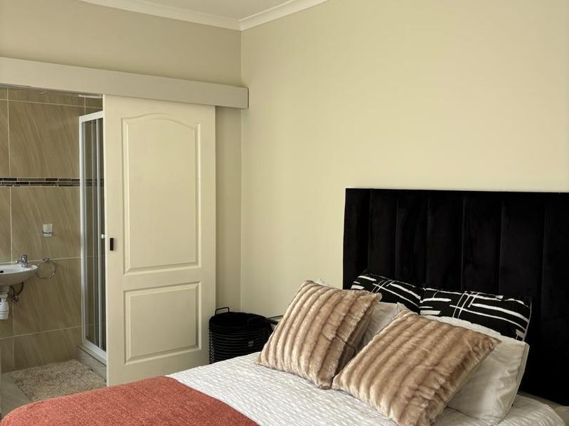 Free standing sectional house in Wanahenda - Photo 7