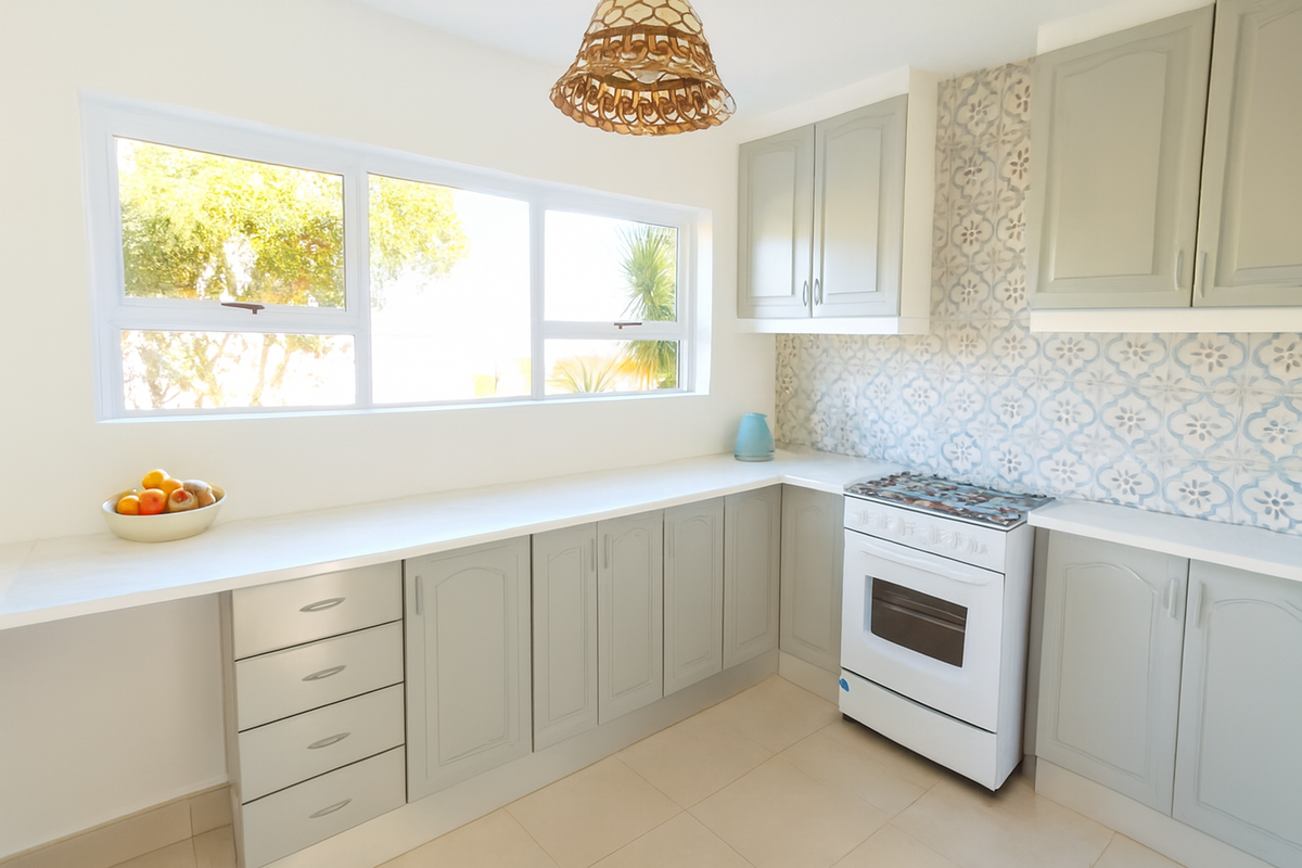 4 Bedroom House For Sale in Dana Bay - Photo 5
