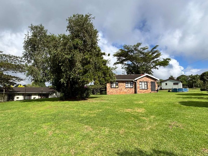 Peaceful Living on Beautiful Land in Waterfall – A Steal at R1 350 000 - Photo 2