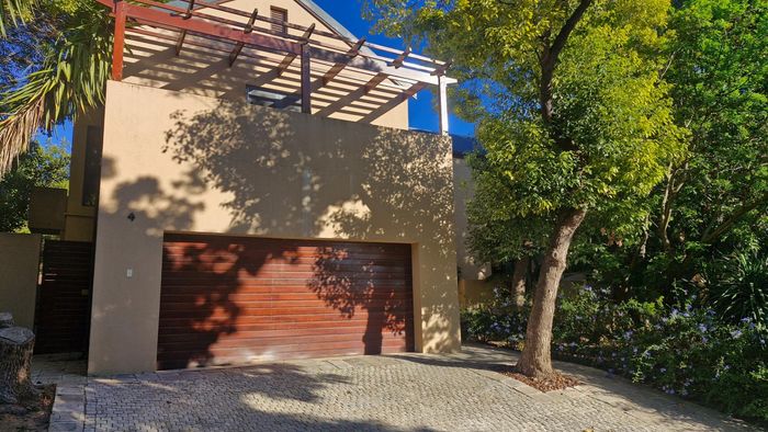 Property #2485957, Townhouse Rental Monthly in Vygeboom