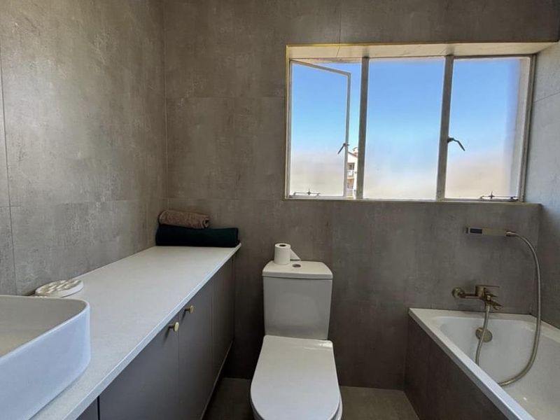 Modern 2 Bedroom, 2 Bathroom Apartment to Rent in North Riding - Photo 8