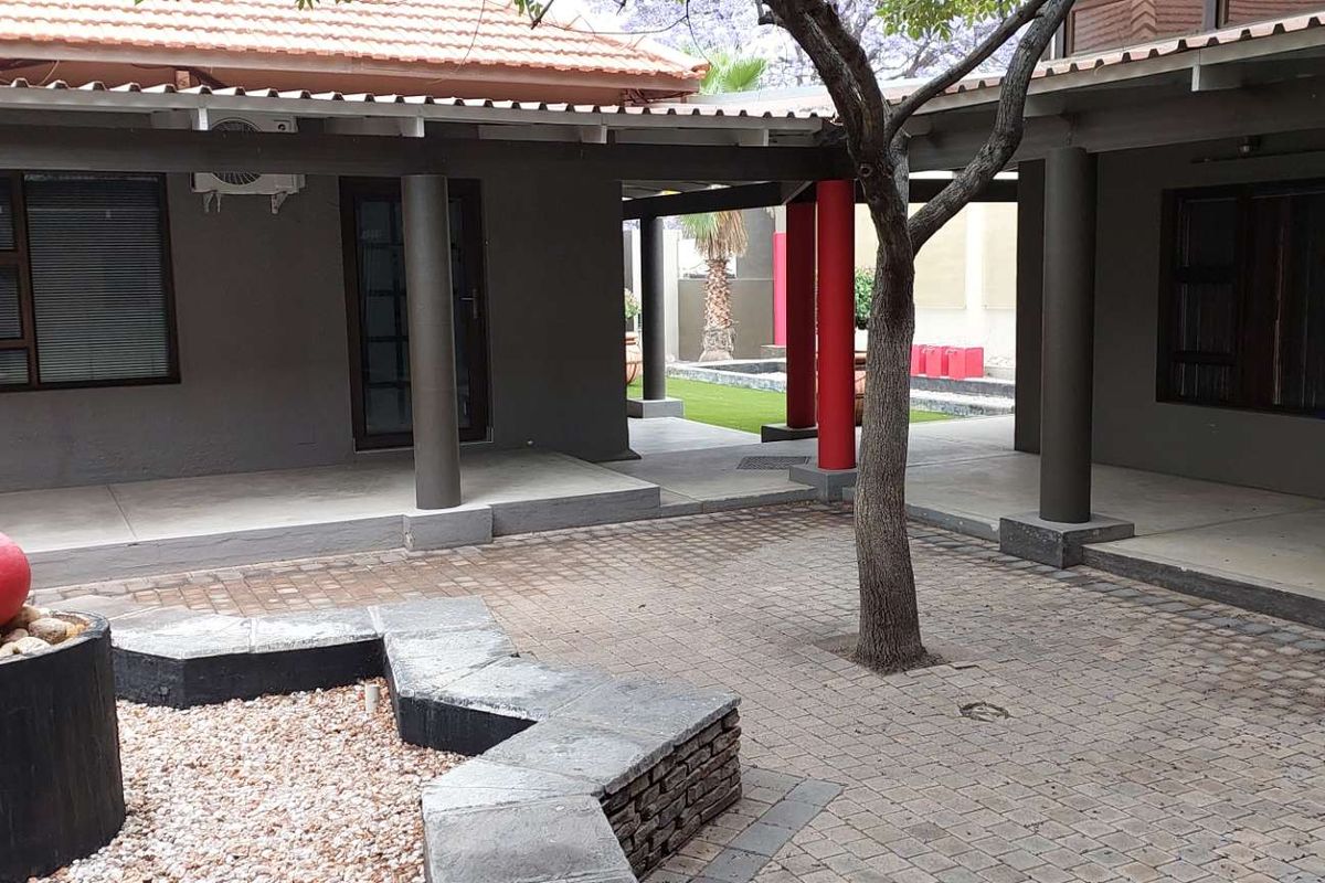 Prime Office Space for Sale in the Heart of Eros - Photo 5