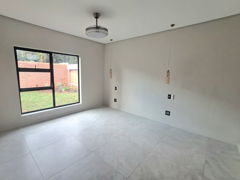 3 Bedroom Cluster in Brackenhurst - Photo 8