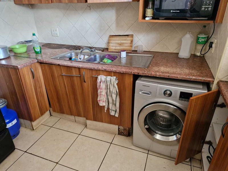 2-Bedroom Apartment for Sale in Silverton Pretoria - Photo 7