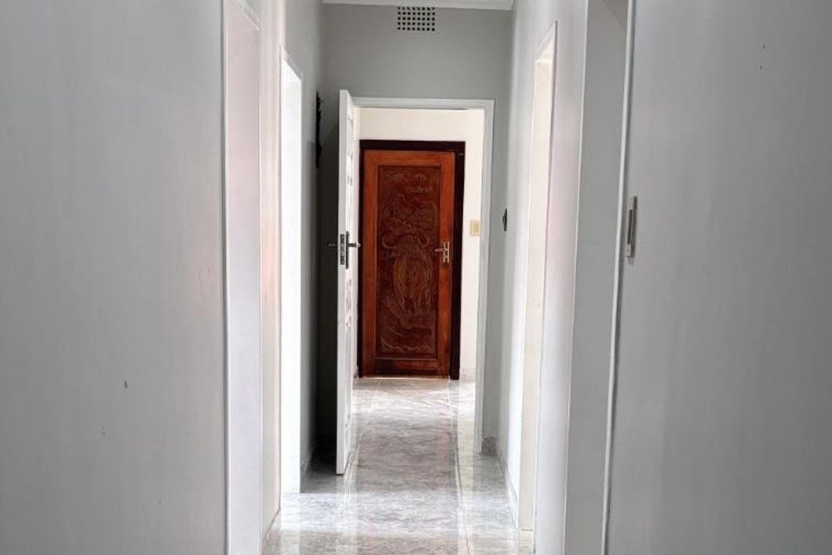3 Bedroom House to Rent in Edleen Kempton park - Photo 5