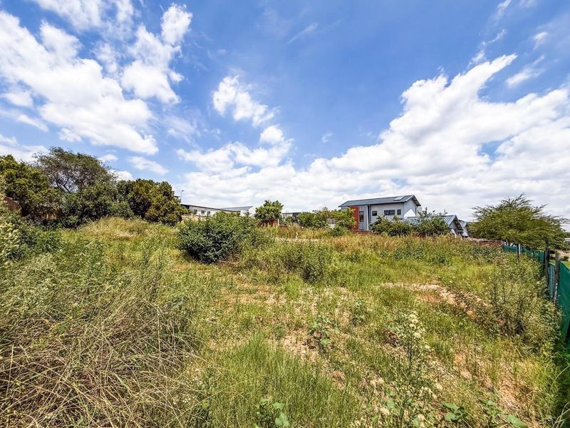 Discover a truly exceptional opportunity to create your dream home in the prestigious The Ridge Estate - Photo 2