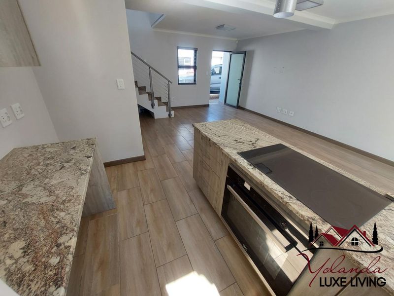 RARE FIND❗️GREAT INVESTMENT OPPORTUNITY❗️FINKENSTEIN VILLAGE. - Photo 2