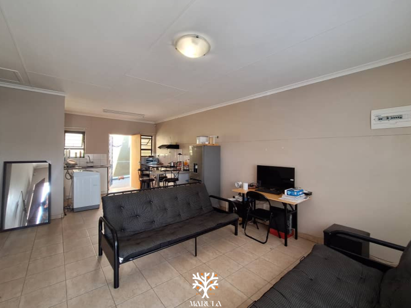 2-BEDROOM APARTMENT | OTJOMUISE, WINDHOEK - Photo 4
