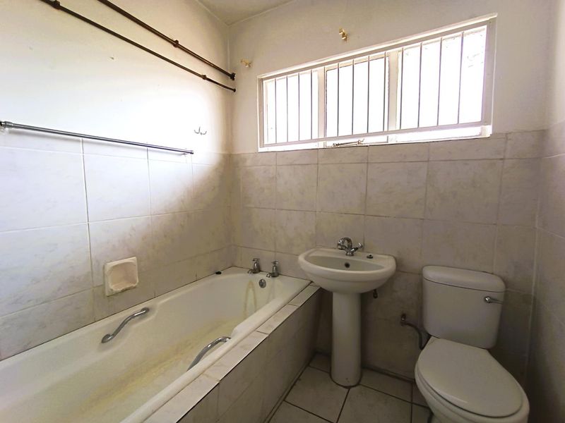 Perfect Start or Smart Investment - Photo 9