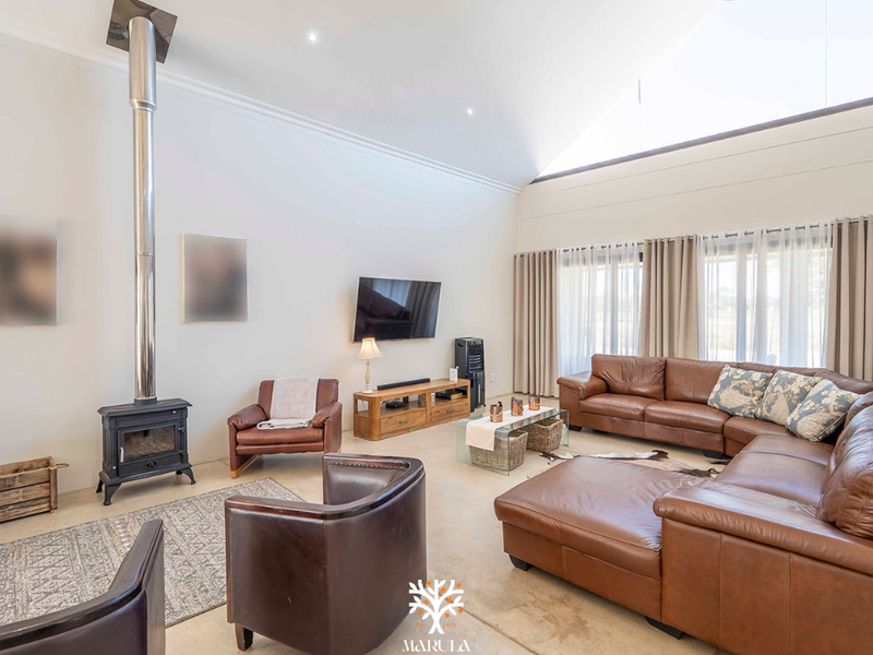 Family Home For Sale | Omeya Golf Estate | N$6 200 000 - Photo 2