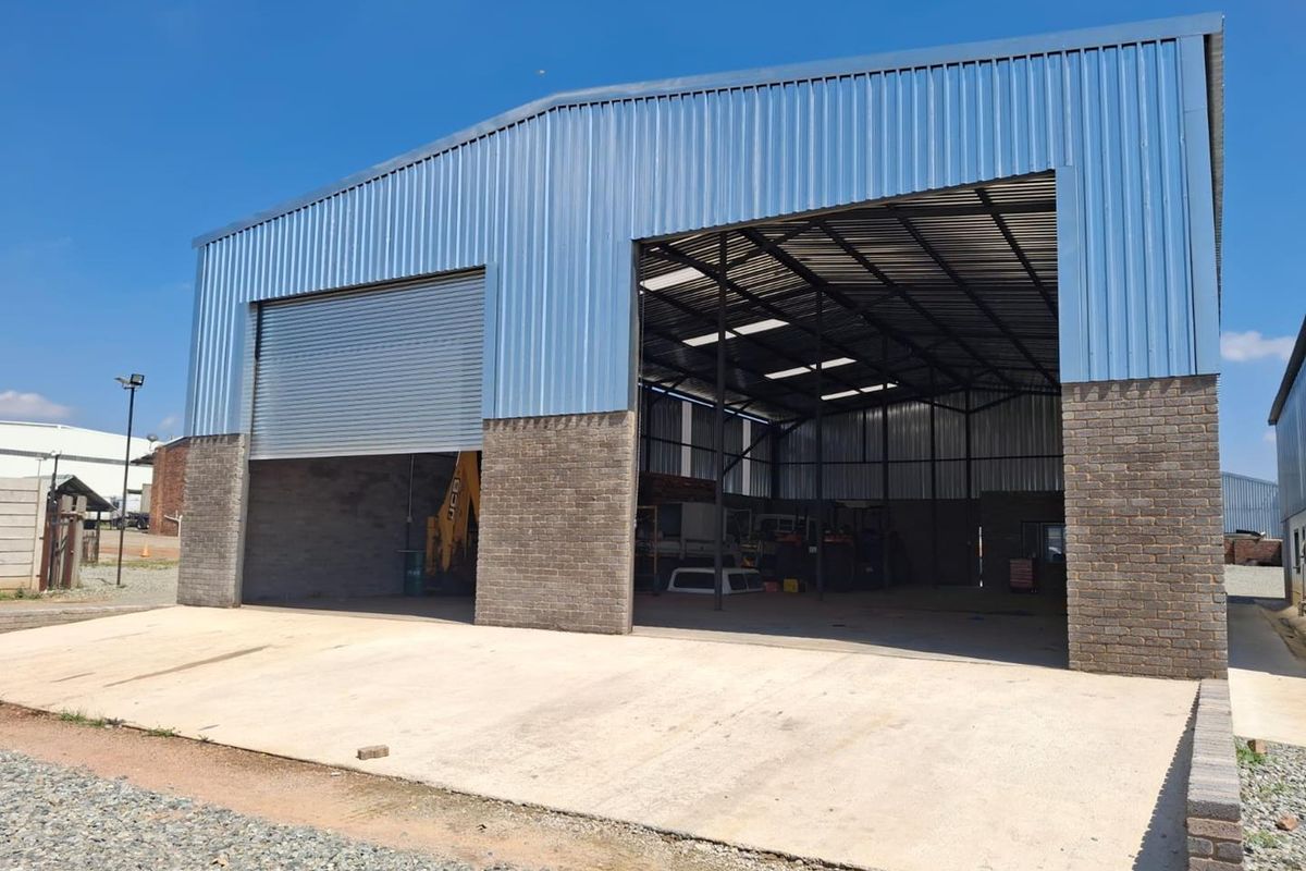 400 m2 Warehouse to let - Photo 2