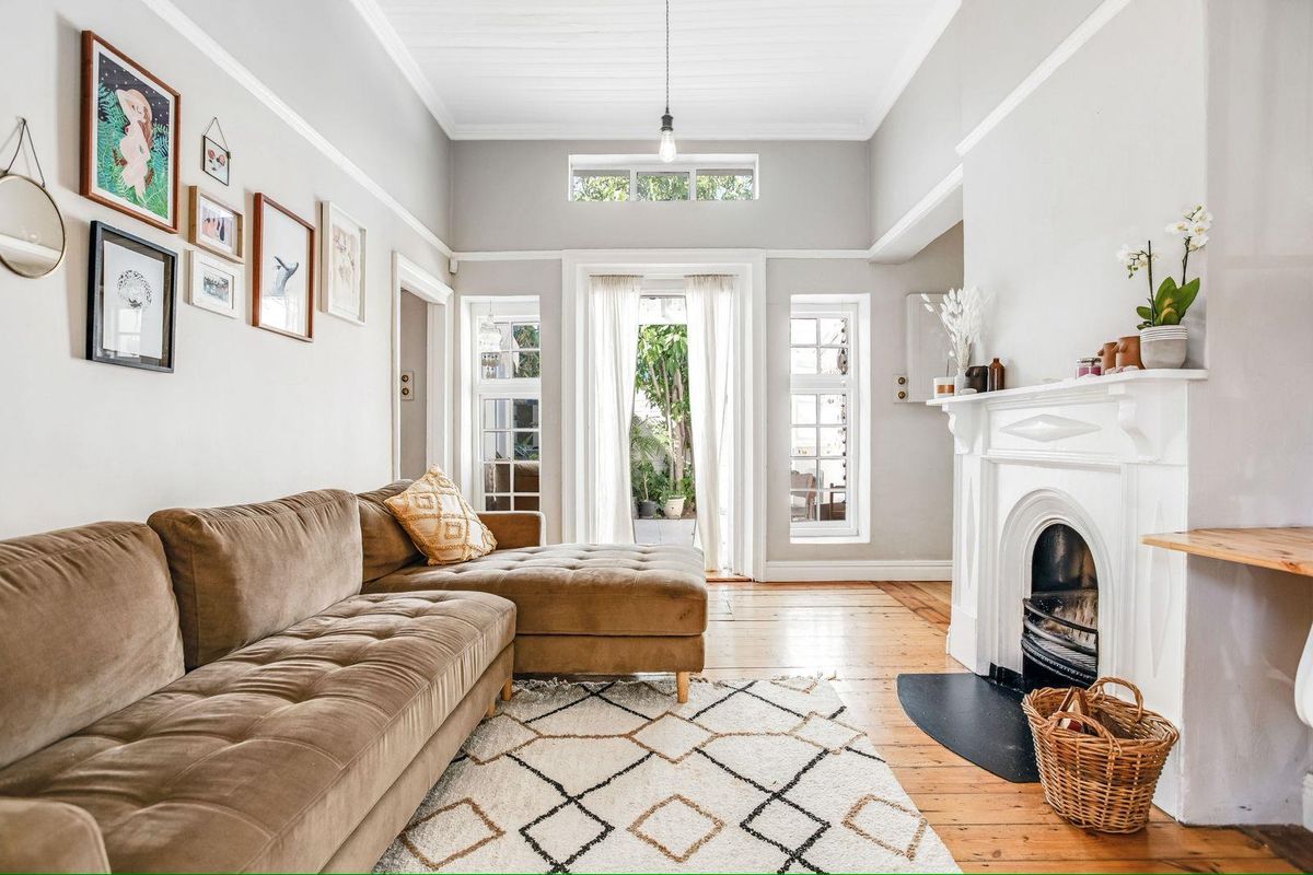 Moneymaker! A Cape Dutch Revival in Park Road - Photo 3