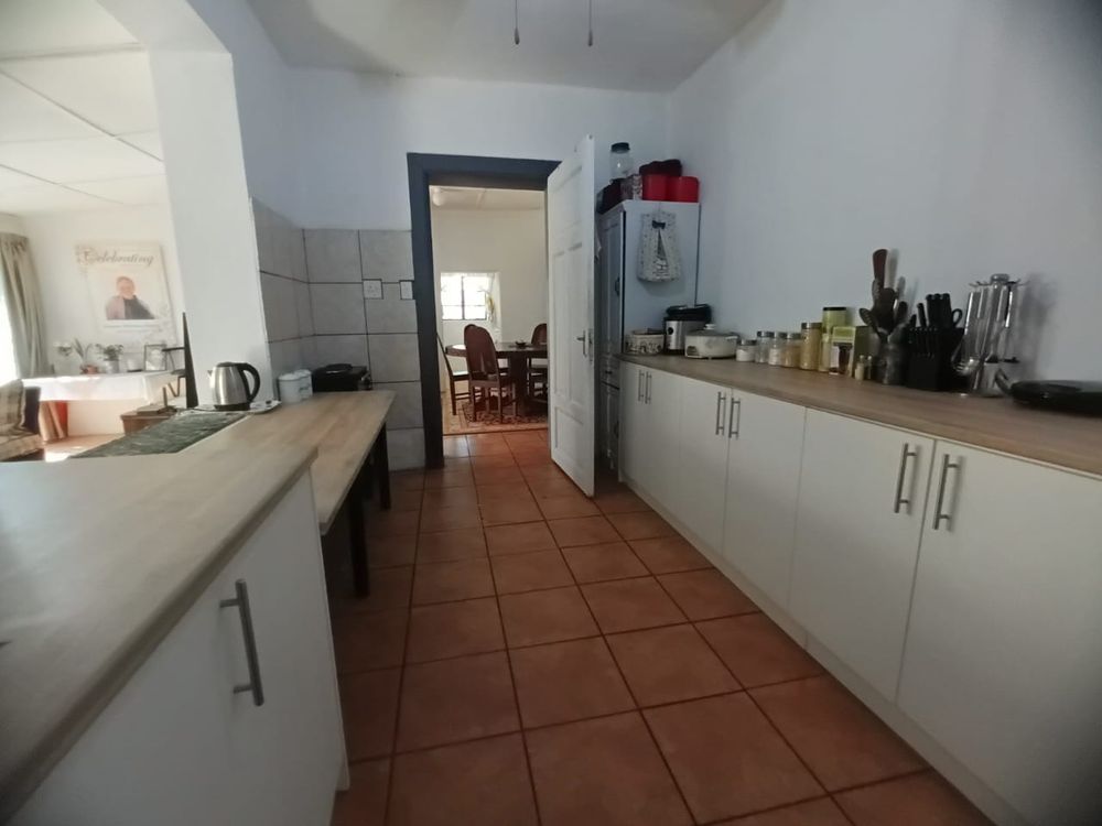 Unit 7 kitchen 