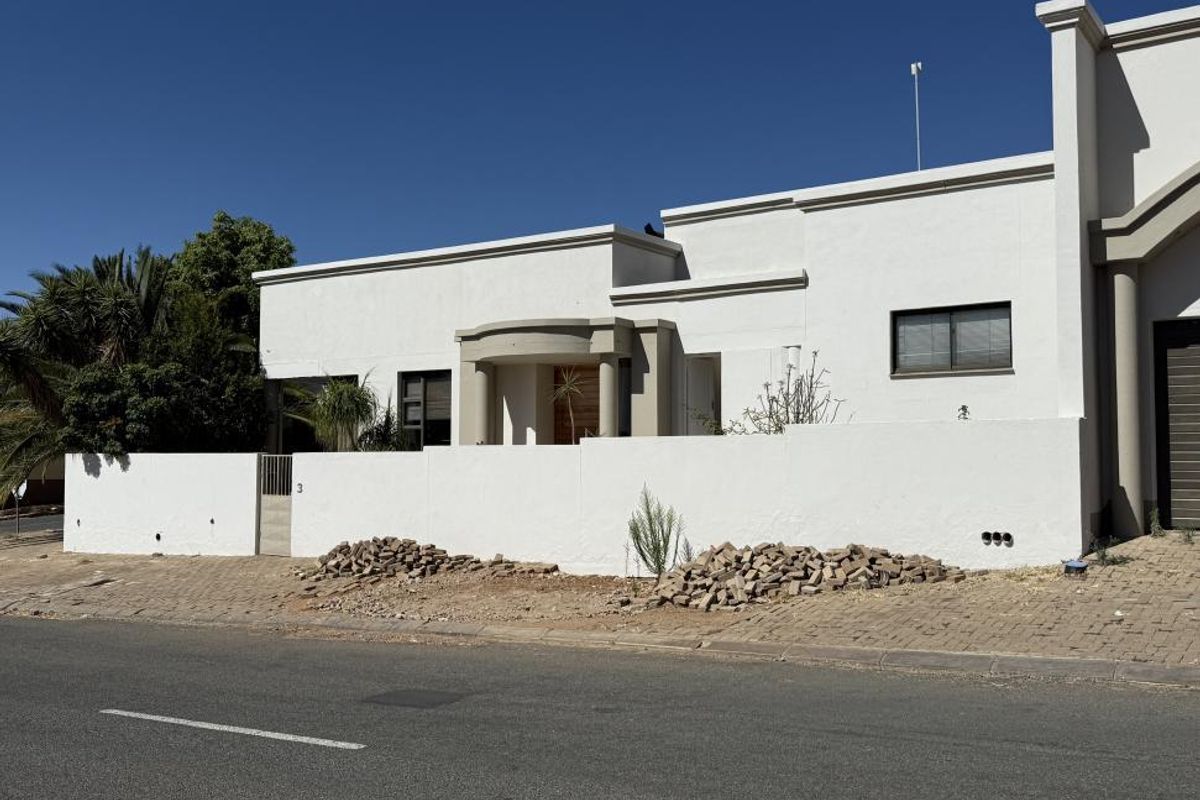 Spacious 3-Bedroom House For Sale - Photo 2