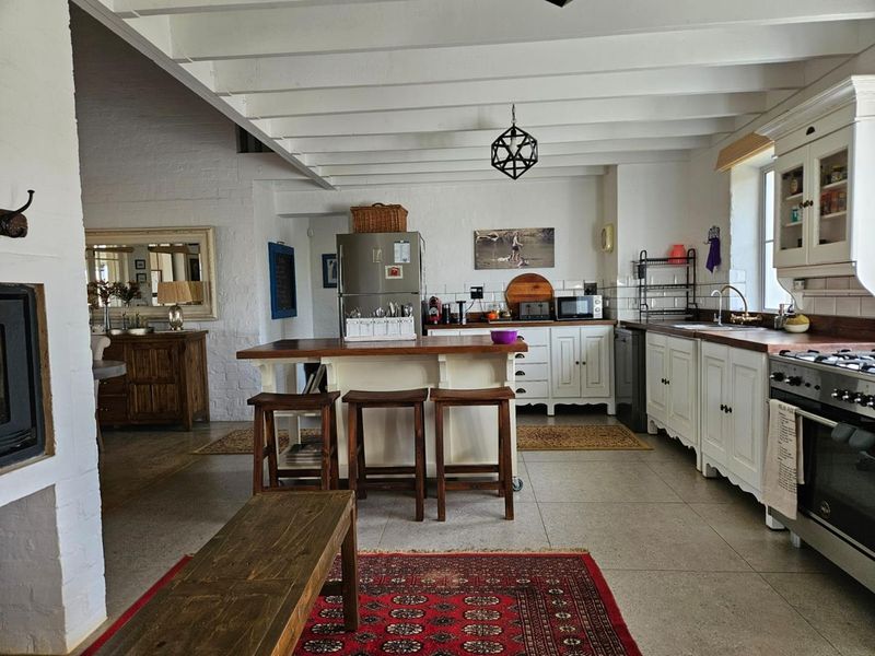 Architectural Off-Grid Riverfront Retreat in Engeleni Estate, Kamberg, Mooi River - Photo 7