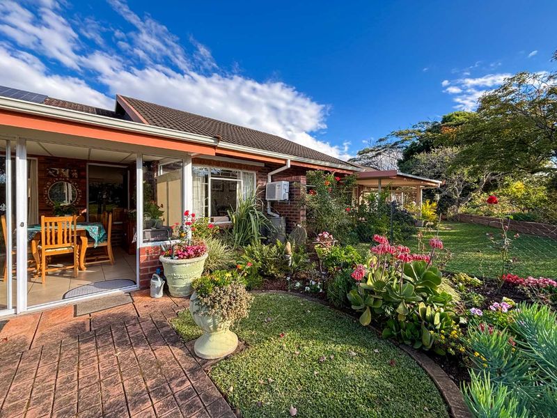 Newly Renovated Retirement Living with Exceptional Off-Grid Features in Amberfield, Howick - Photo 2