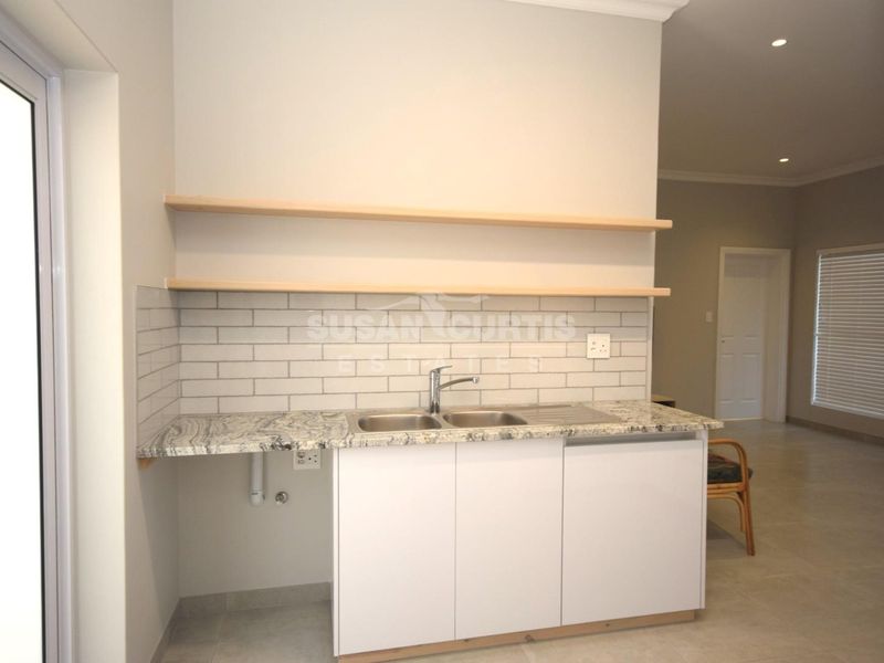 One bedroom flat very neat - Photo 4
