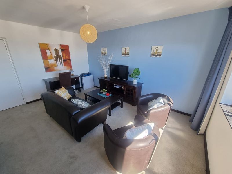 Daily Rental in Ocean View Drive, Sea Point  (minimum stay of 5 days) - Photo 5