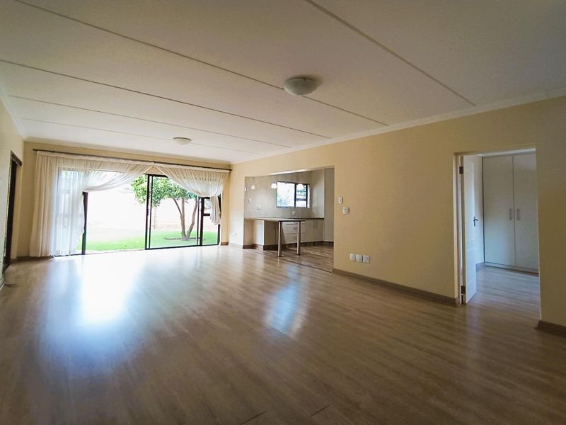 Elegant Double-Storey Townhouse with Space, Style and Sustainability - Photo 3