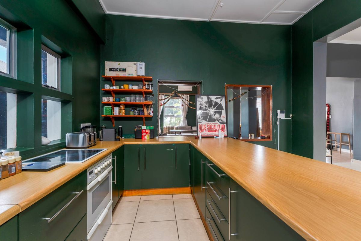 GR4 Zoned Home with Airbnb Potential - Photo 3