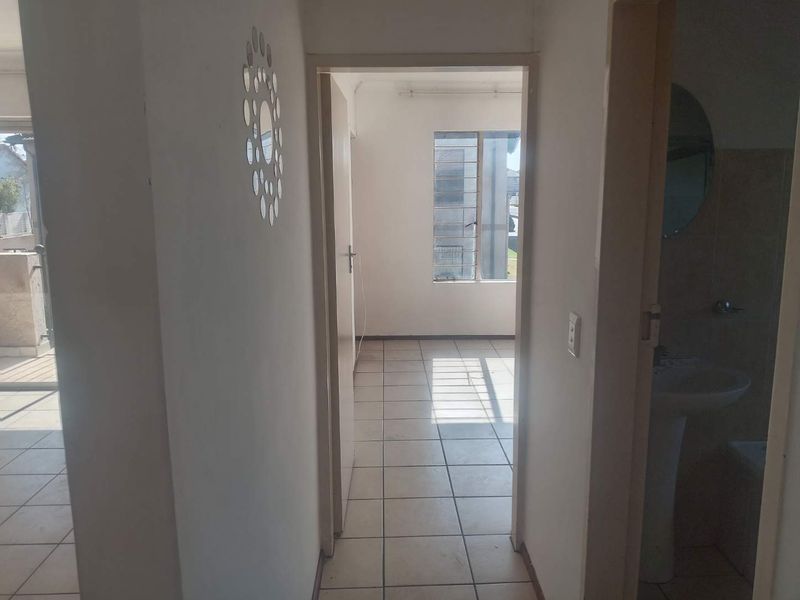 TWO BEDROOM TOWNHOUSE IN PARKRAND - Photo 8