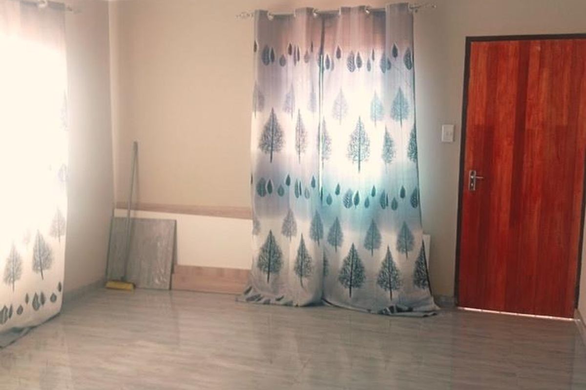 3-Bedroom Home To Let in Secure Boomed-Off Area with Biometric Access – Dawn Park – R7,000 per Month This well-maintained three-bedroom home - Photo 2